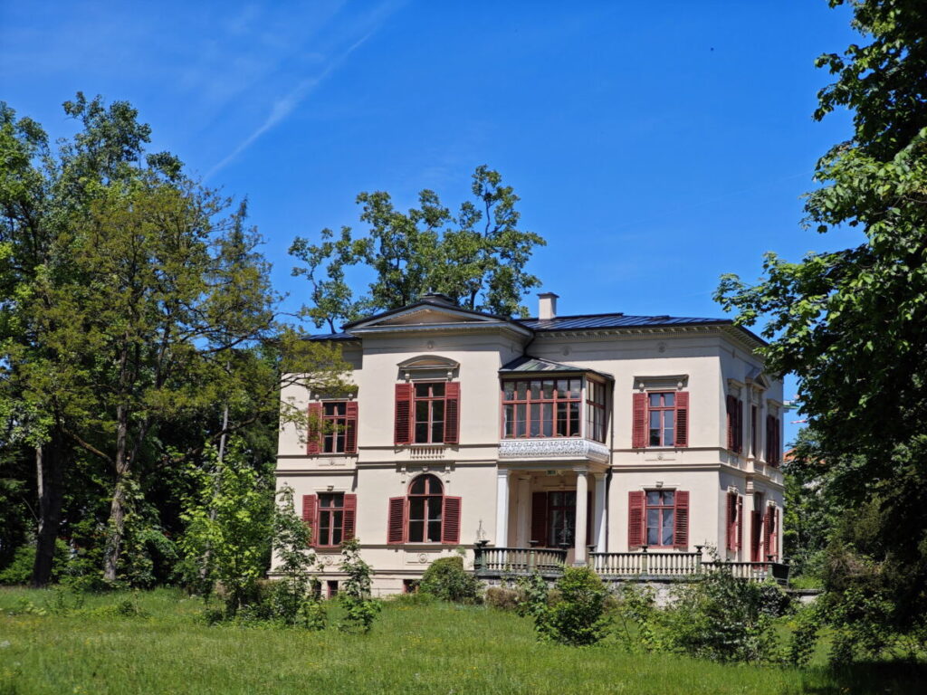 Kustermann Villa im Kustermannpark Tutzing